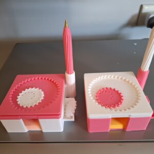 Sticky Note Spirograph — Creative Desk Toy